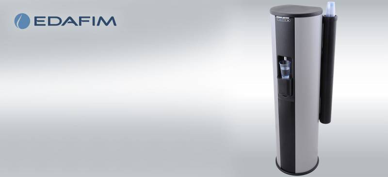 Installation de fontaine à eau sur réseau avec système d'évacuation et de filtration en entreprise à Lyon