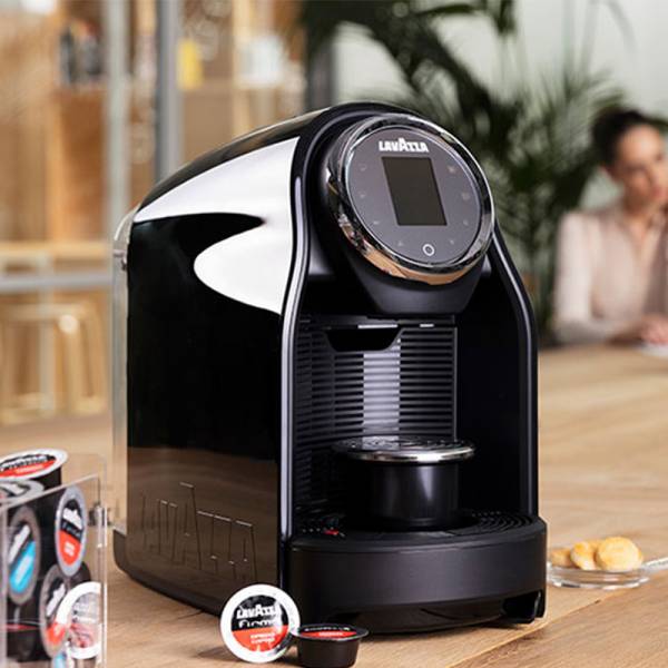 Machine à dosette LAVAZZA FIRMA sur Lyon par VENDING TRADITION