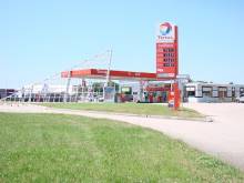 STATION TOTAL A SAINT VULBAS partenaire VENDING TRADITION